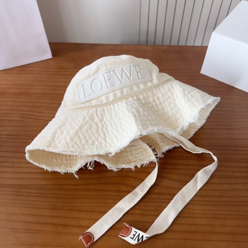 Loewe hat dx (649)