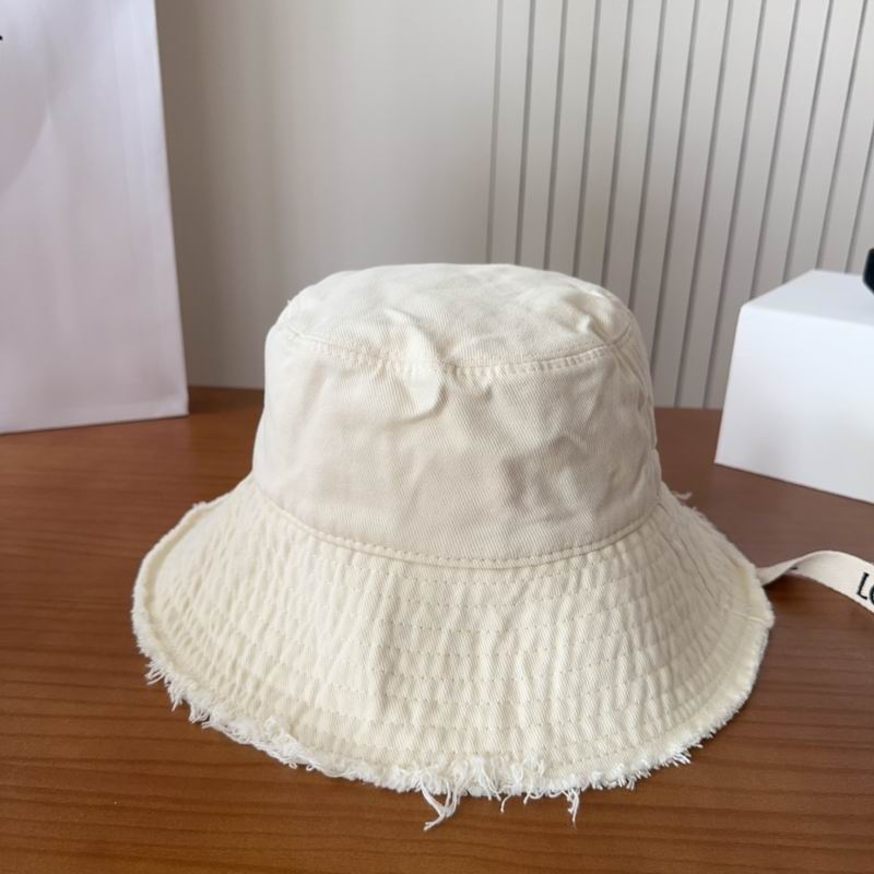 Loewe hat dx (650)