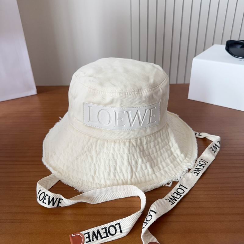 Loewe hat dx (652)