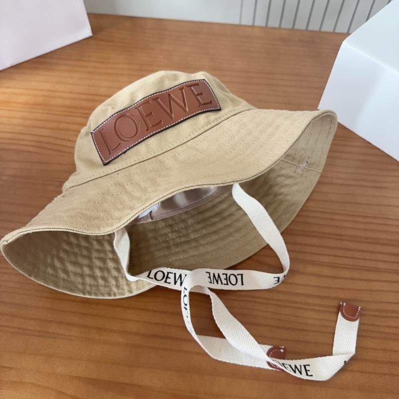 Loewe hat dx (882)