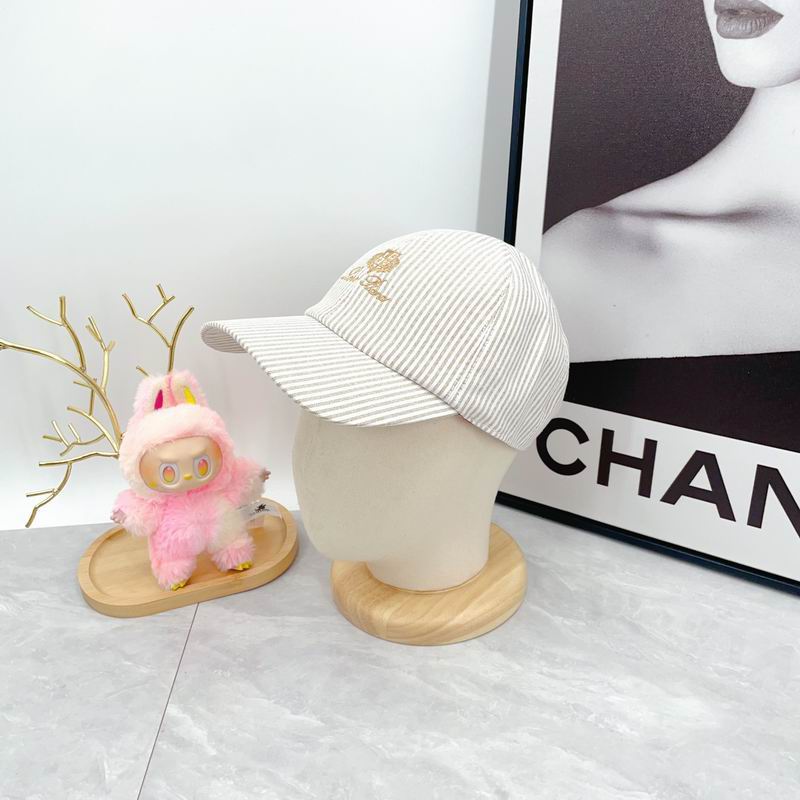 Loro Piana Cap dx (2335)