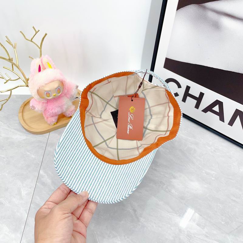 Loro Piana Cap dx (2347)