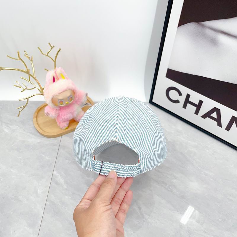 Loro Piana Cap dx (2348)