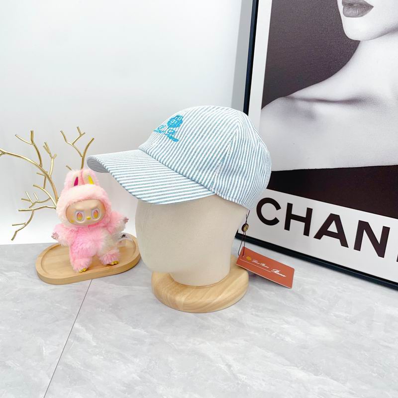 Loro Piana Cap dx (2353)