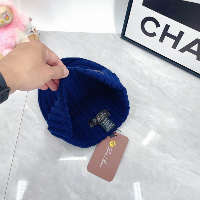 Loro Piana Hat dx (1932)