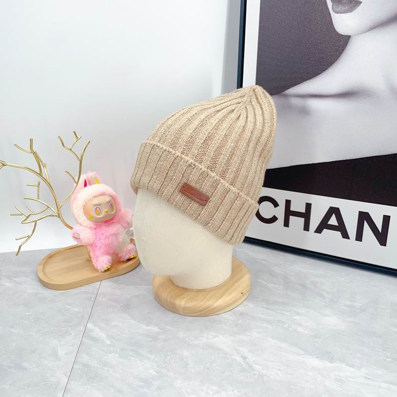 Loro Piana Hat dx (1947)