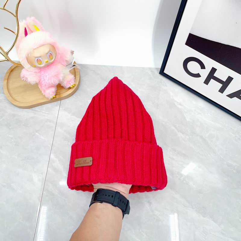 Loro Piana Hat dx (1969)