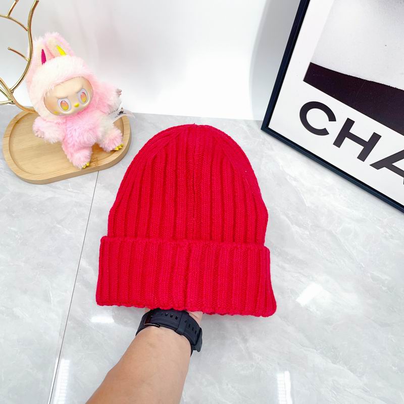 Loro Piana Hat dx (1970)