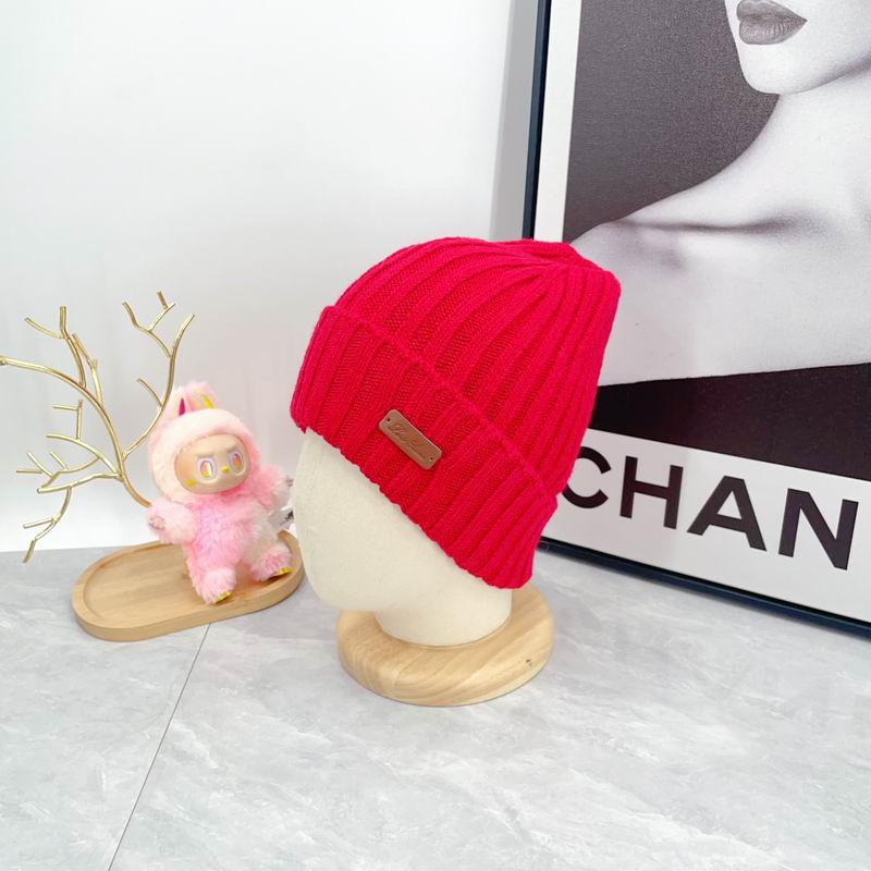 Loro Piana Hat dx (1974)