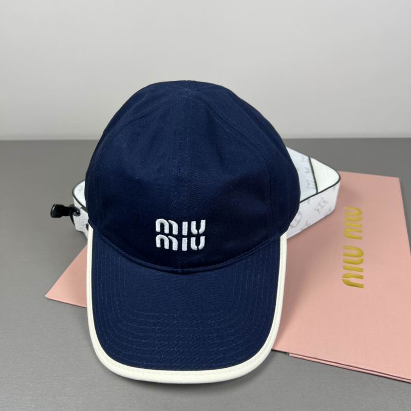 MIumiu Cap dx (1823)