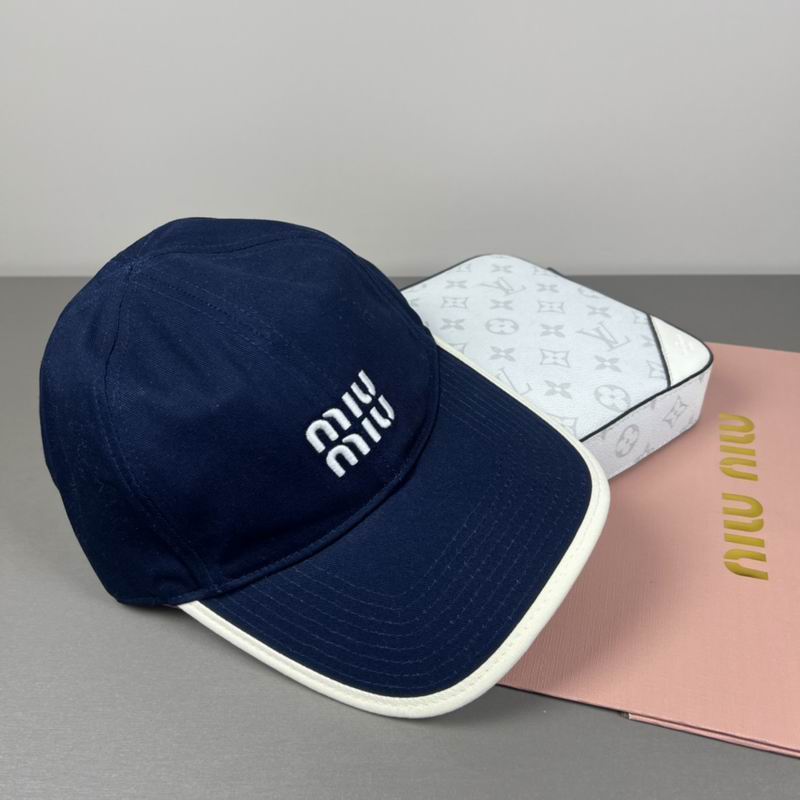 MIumiu Cap dx (1824)