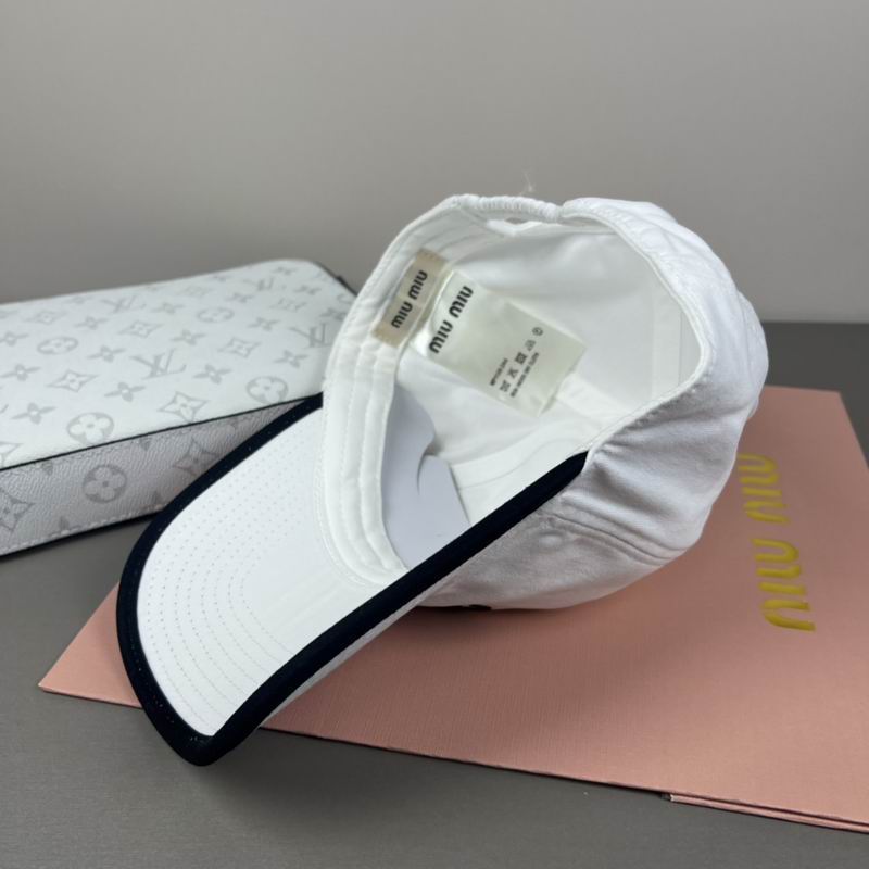 MIumiu Cap dx (1830)