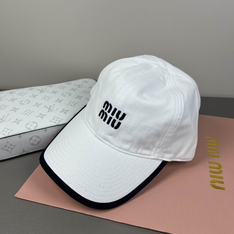 MIumiu Cap dx (1831)