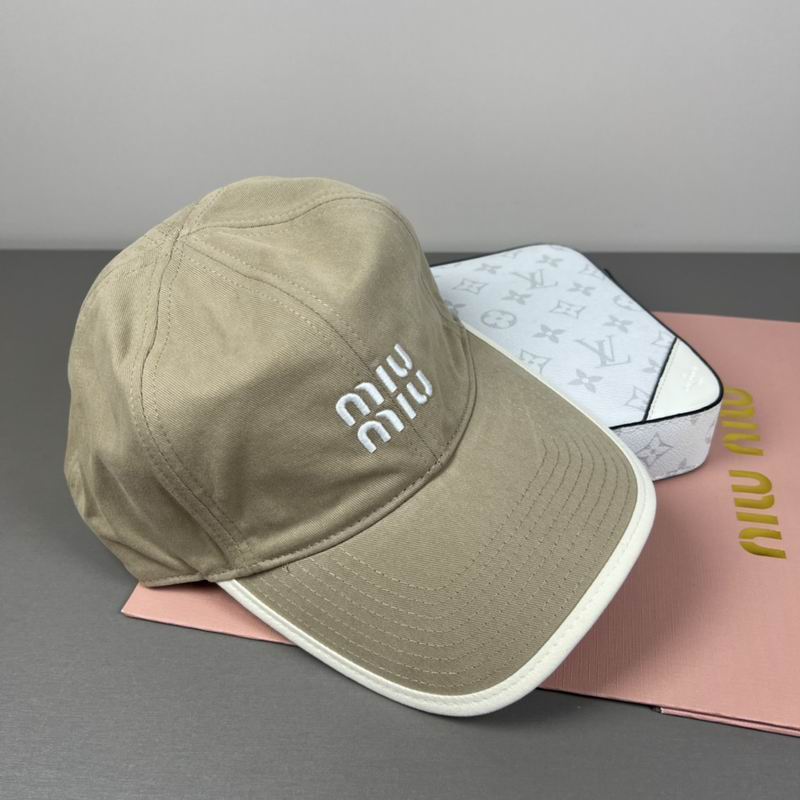 MIumiu Cap dx (1837)