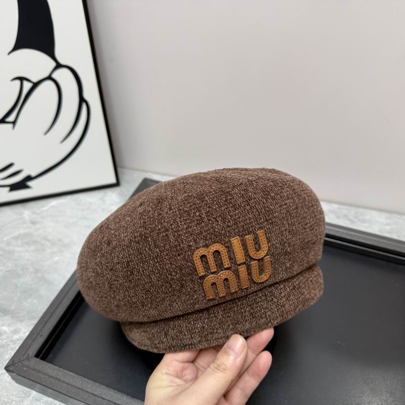 MIumiu beret dx (112)