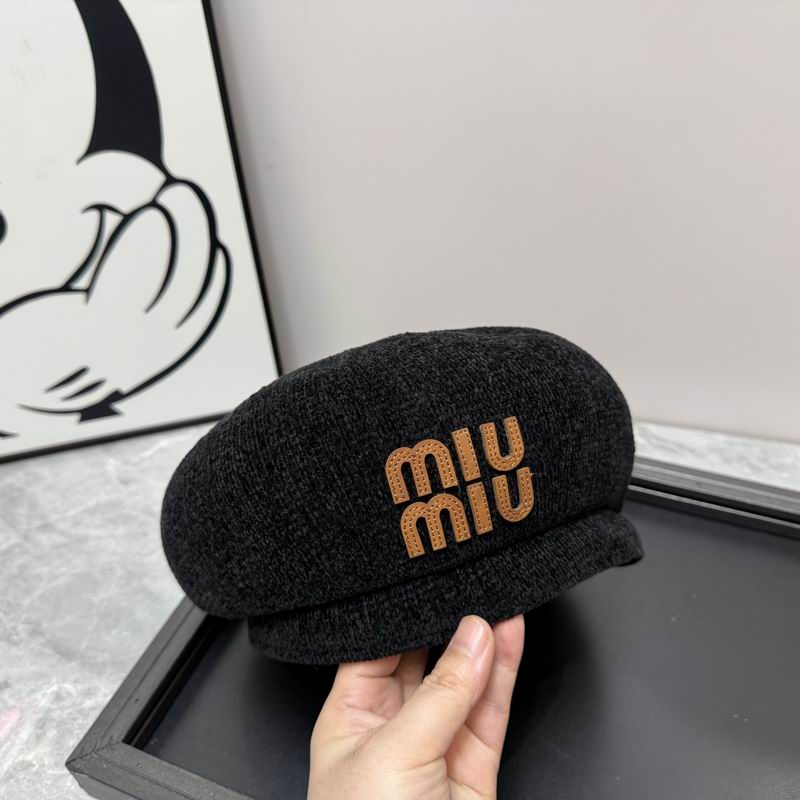 MIumiu beret dx (114)