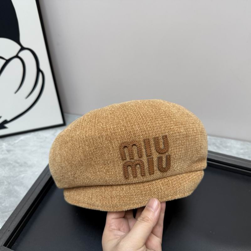 MIumiu beret dx (115)