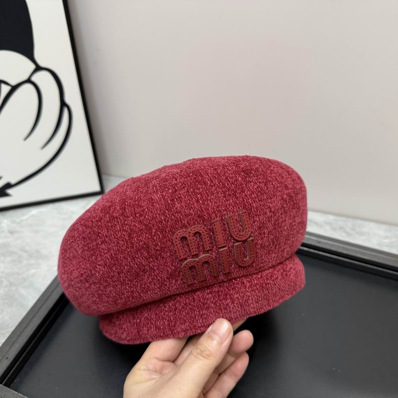 MIumiu beret dx (117)