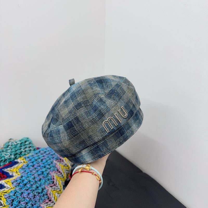 MIumiu beret dx (43)