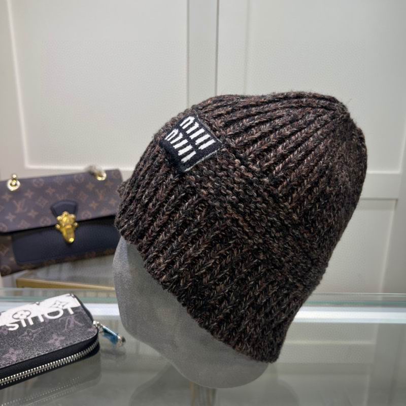 MIumiu hat dx (3155)