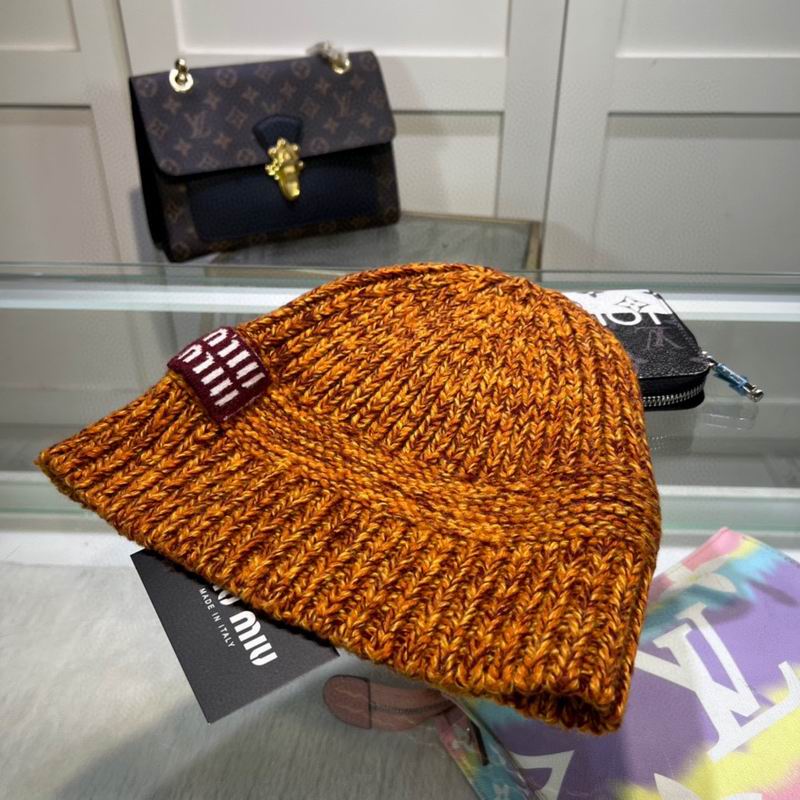 MIumiu hat dx (3163)