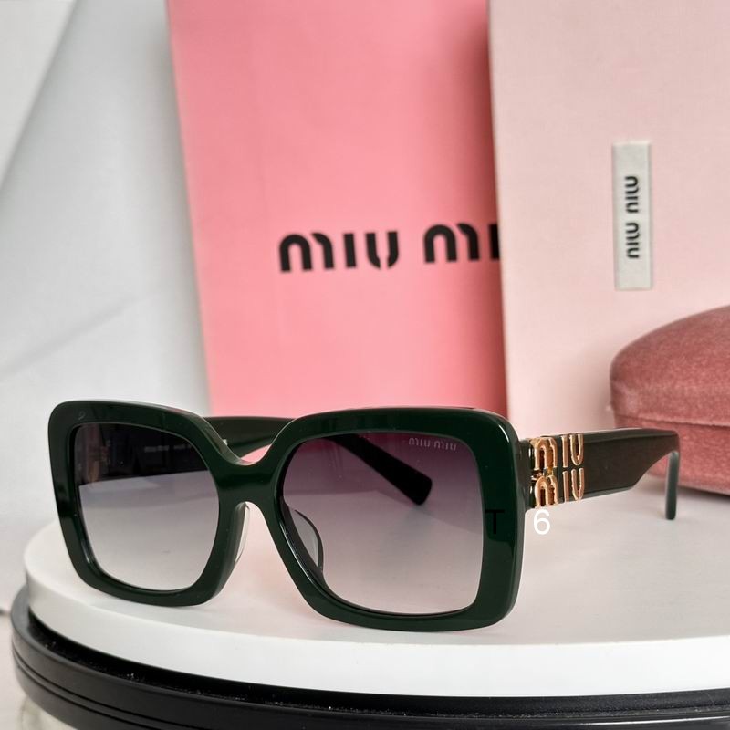 MiuMiu SMU10 56 17-140 e02