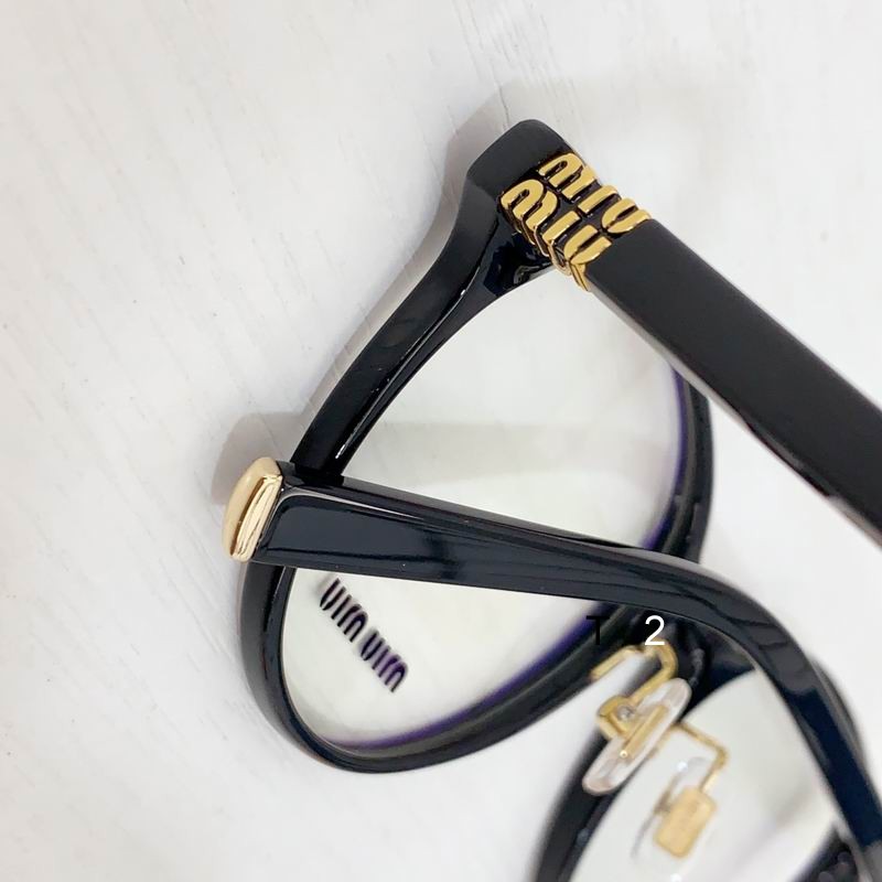 MiuMiu  04W 51 21-140 b 6