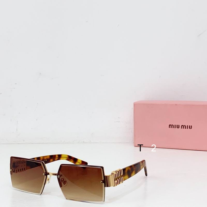MiuMiu 118AV 61 15 140 b01
