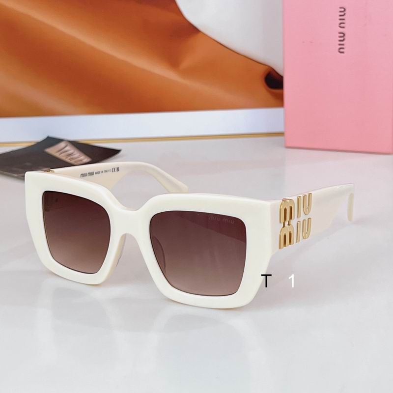 MiuMiu B05S 51 2-140 a05