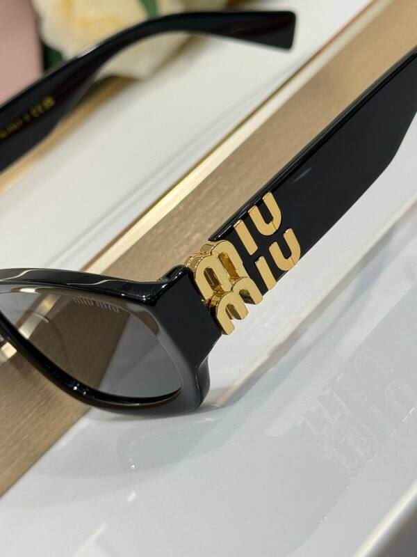 MiuMiu Glasses  08smh70 (8)