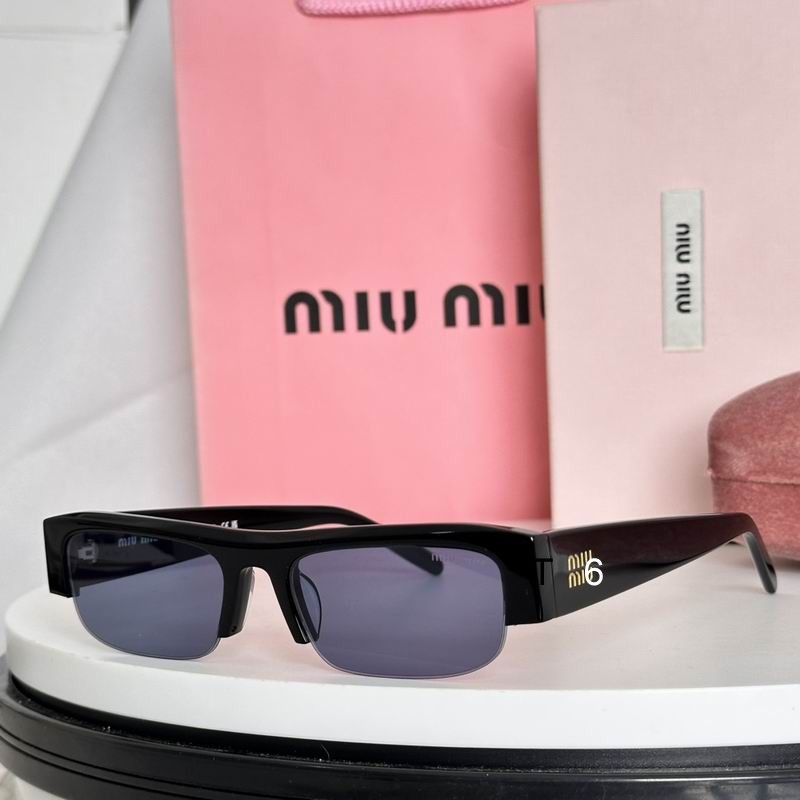 MiuMiu MUB07S 52 18-145 e04