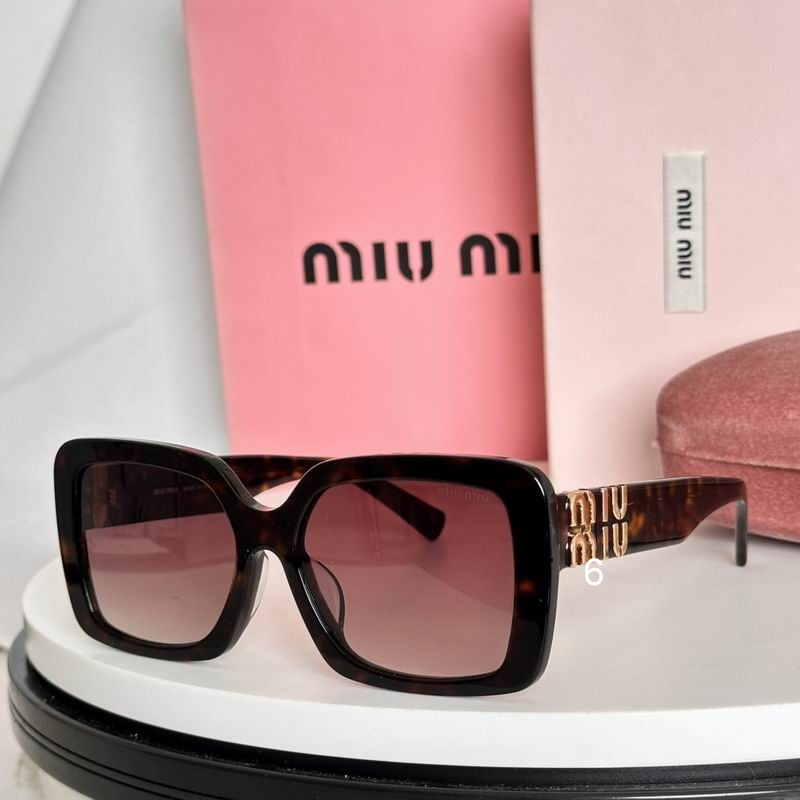 MiuMiu SMU10 56 17-140 e03