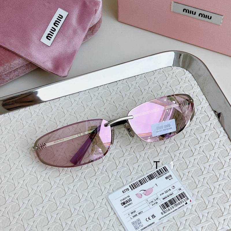 MiuMiu SMUA50 69 15-130 a01