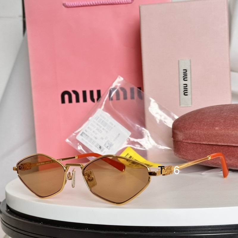 MiuMiu SMUA56 56 17-140 e01