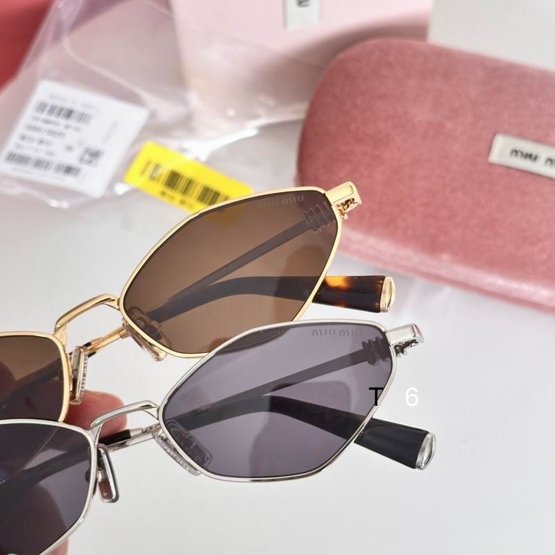 MiuMiu SMUA56 56 17-140 e06