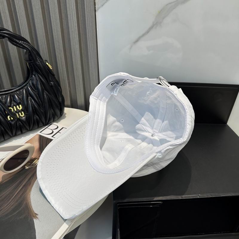 Miumiu Cap dx (1047)