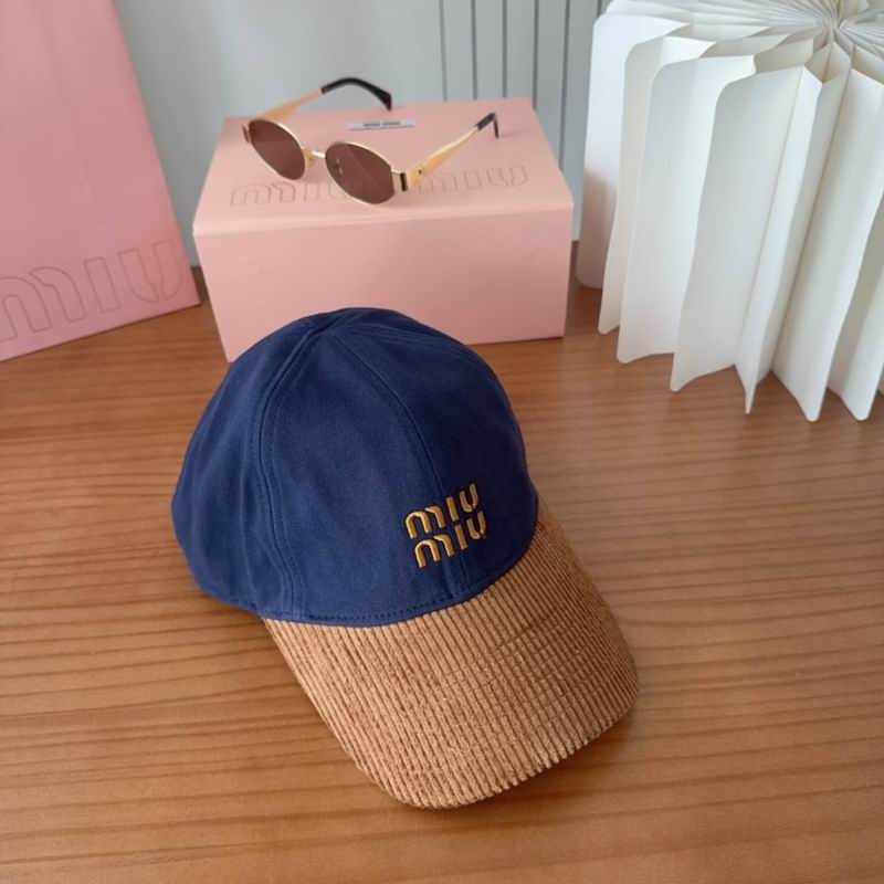 Miumiu Cap dx (1677)