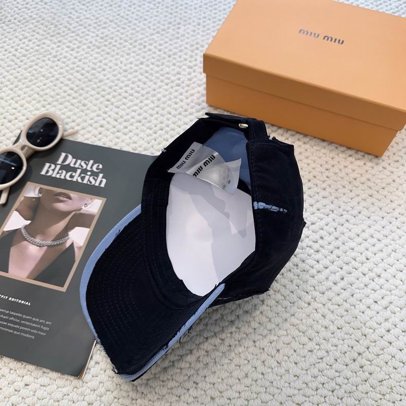 Miumiu Cap dx (3551)