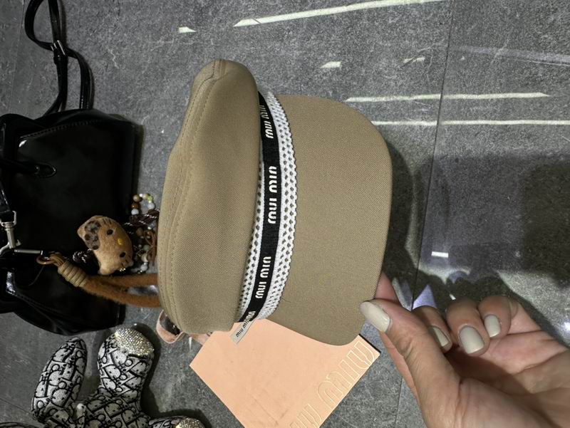 Miumiu Cap dx (537)