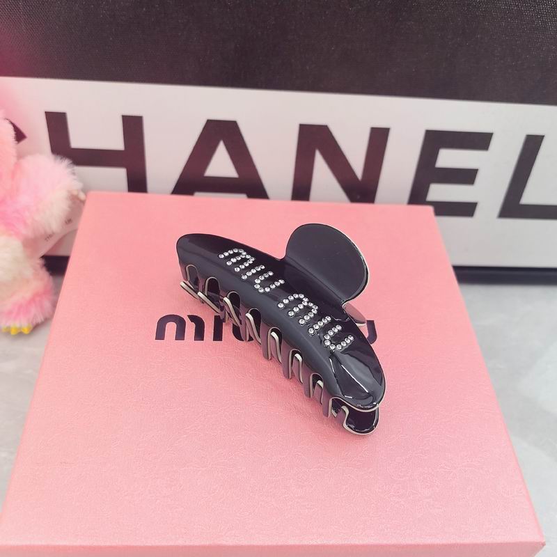 Miumiu Hair Grab Clip dx (387)