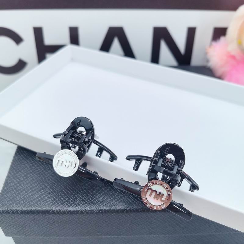 Miumiu Hair Grab Clip dx (420)