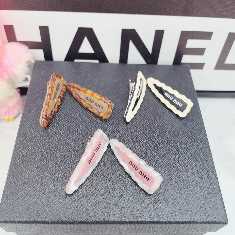 Miumiu Hairpin dx (126)