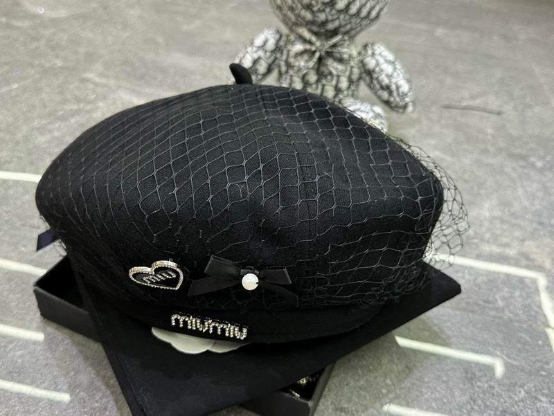 Miumiu beret dx (139)