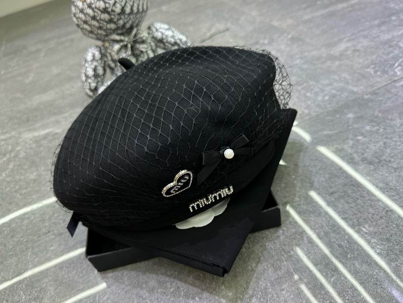 Miumiu beret dx (142)