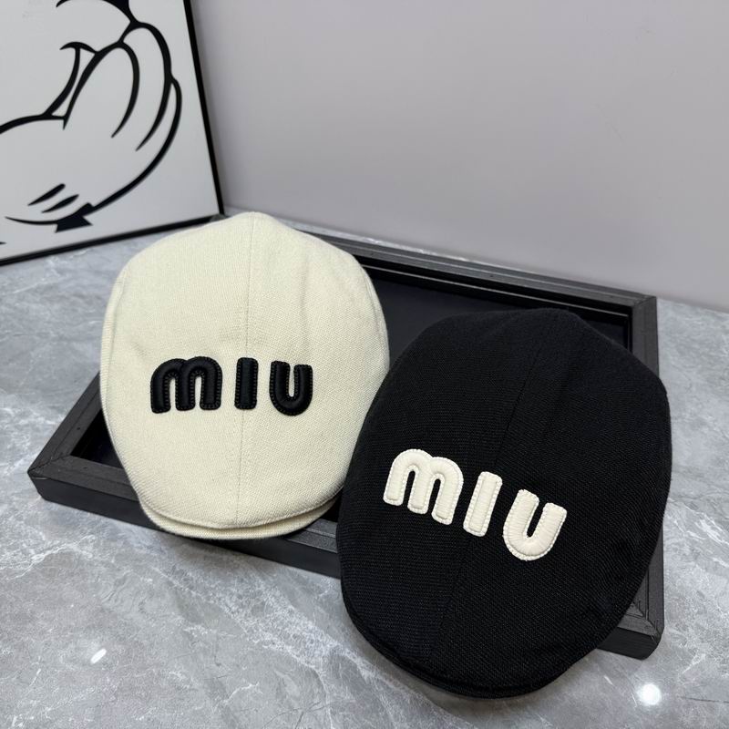 Miumiu beret dx (260)