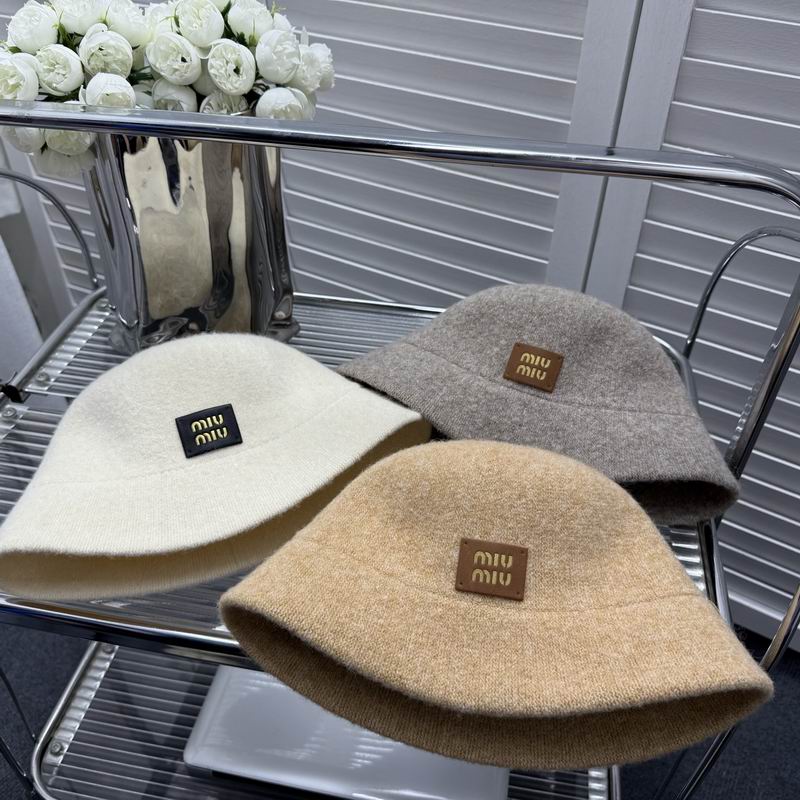 Miumiu hat dx (108)