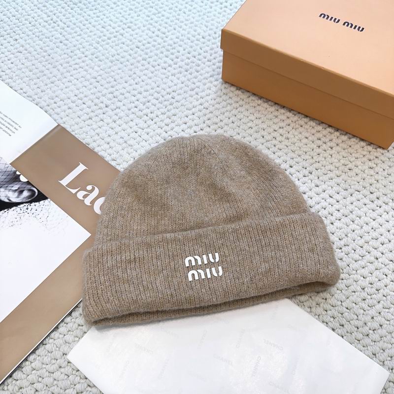 Miumiu hat dx (192)