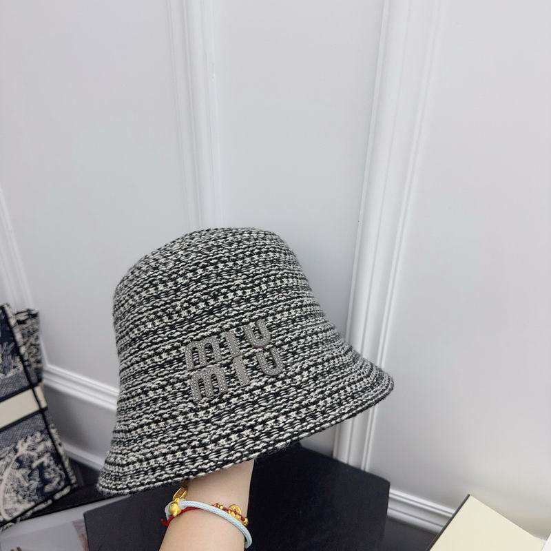 Miumiu hat dx (195)