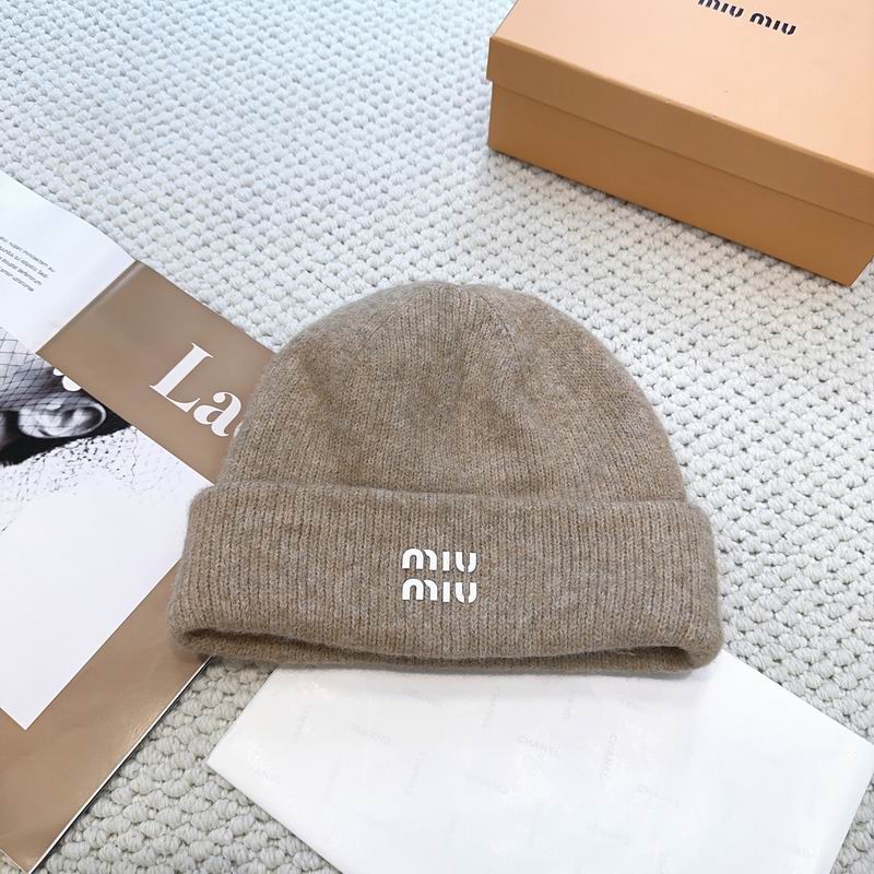 Miumiu hat dx (198)