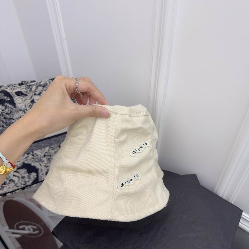 Miumiu hat dx (223)